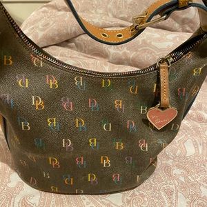 Dooney & Burke -Bucket bag- used condition